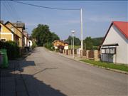 Pred zastavkou doprava_1